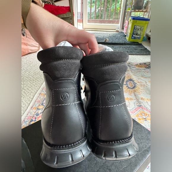 NIB Cole Haan zero grand hiker WP Black Rugged Boots black leather - Picture 3 of 6